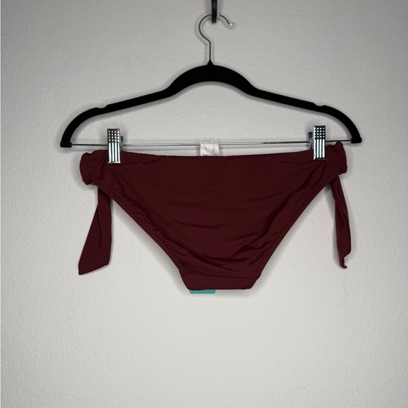 Seafolly Ring Side Hipster Plum Size 8 New with Tags - Picture 3 of 7